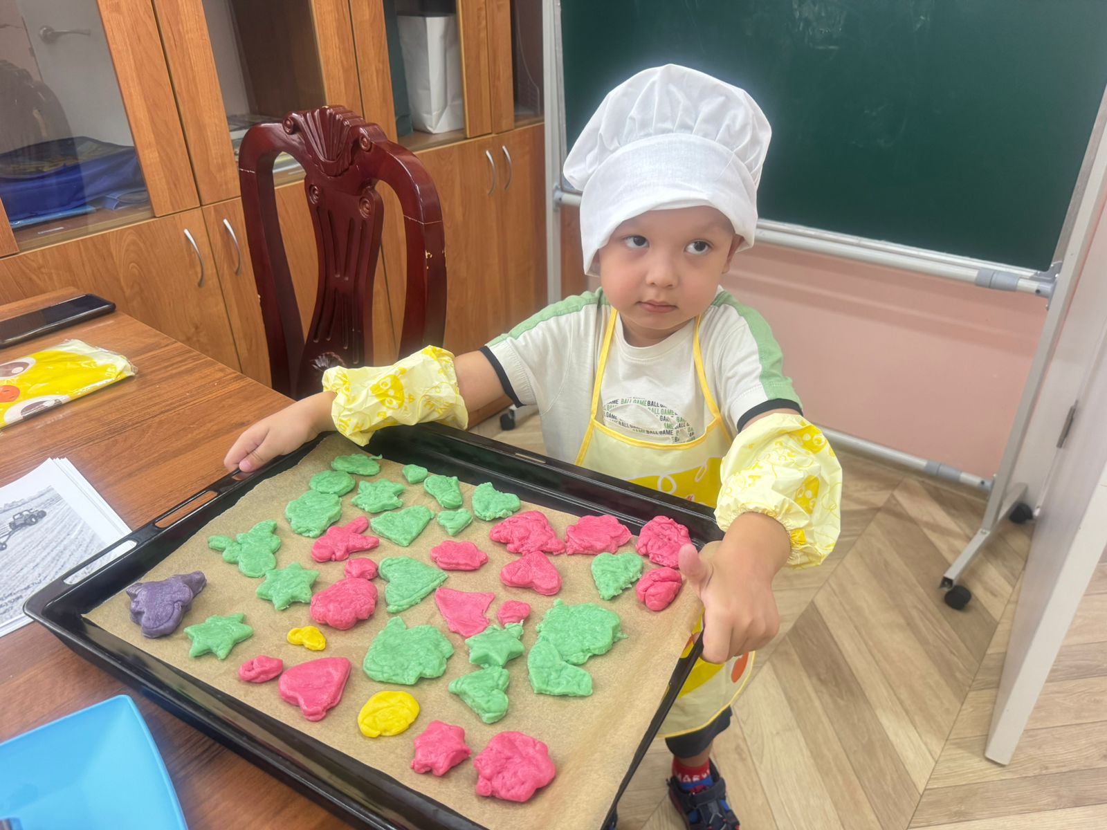«Нан - бәріне бас» ойын қызметі, ересек "Ромашка" тобы, тәрбиеші6 Берикова Ж.К.